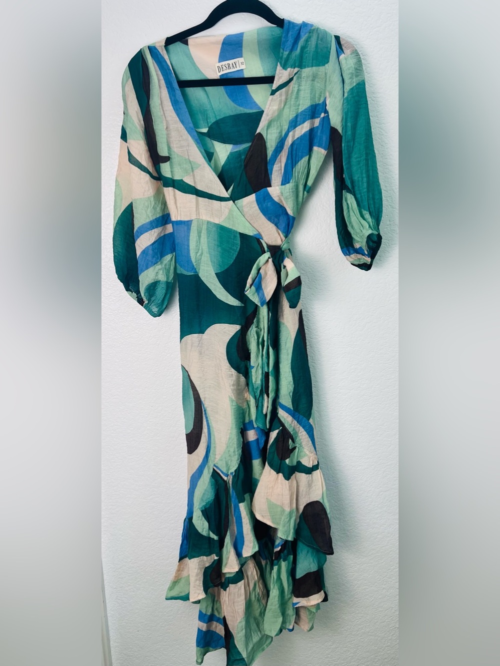 Desray 32 Silk Blend High Low Wrap Dress Abstract Print Ruffle Hem Blue Green